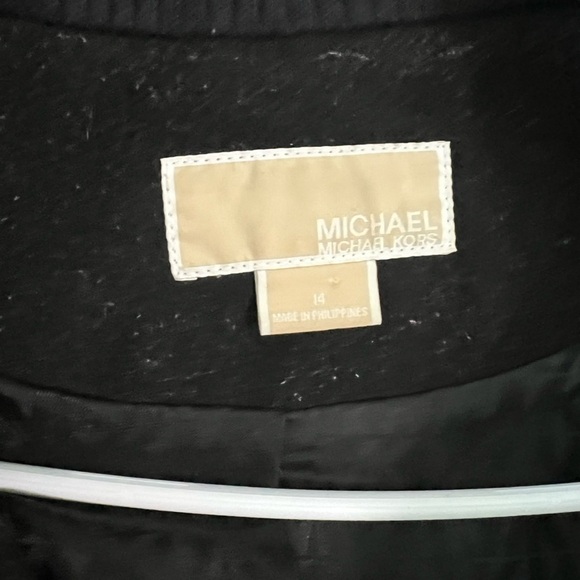 Michael Kors - Picture 3 of 3